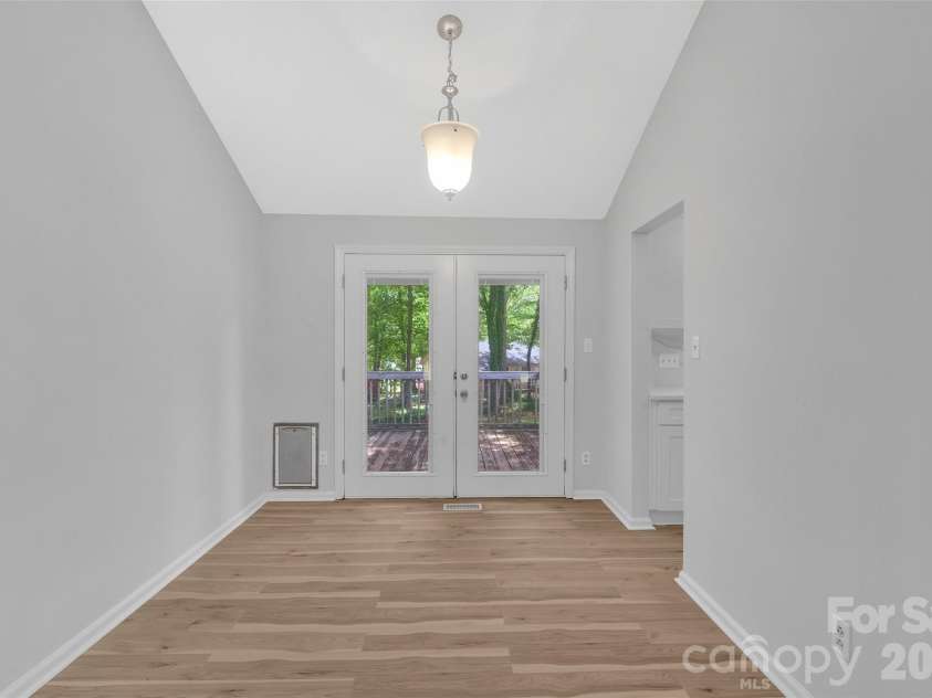 4506 Elm Field Court, Charlotte, NC 28227.  MLS# CAR4400867, YatesRealty ID 36647. 