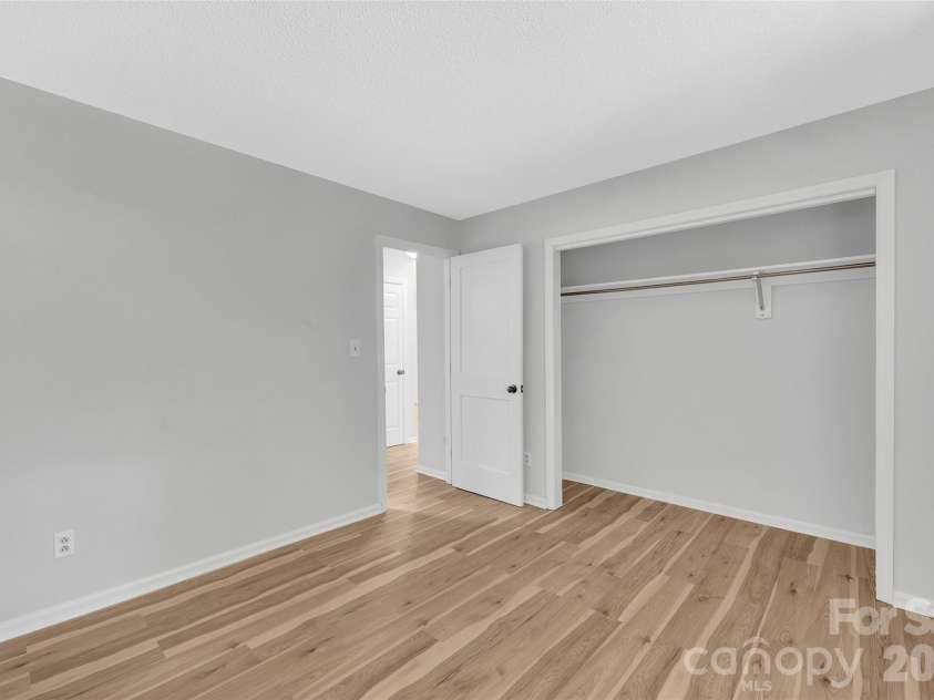 4506 Elm Field Court, Charlotte, NC 28227.  MLS# CAR4400867, YatesRealty ID 36647. 