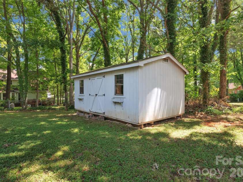 4506 Elm Field Court, Charlotte, NC 28227.  MLS# CAR4400867, YatesRealty ID 36647. 