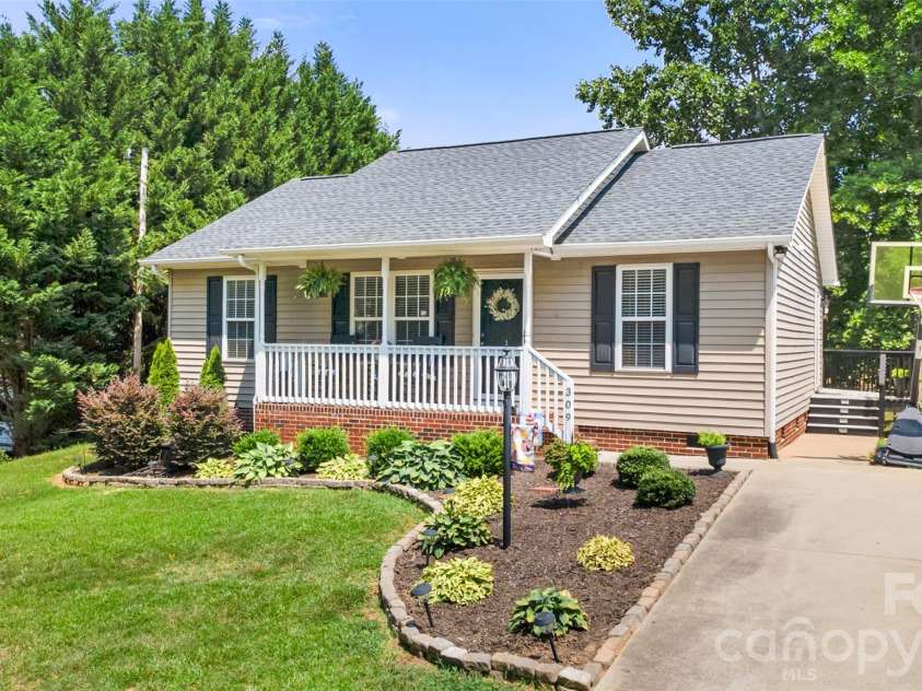 309 Unity Church Road, Kings Mountain, NC 28086.  MLS# CAR4400273, YatesRealty ID 36648. 