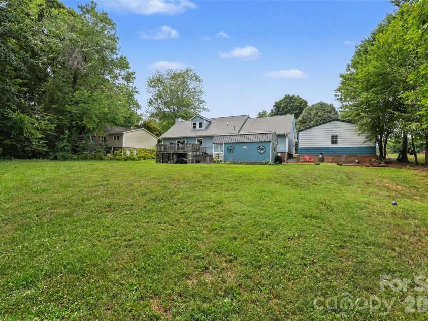 1446 32nd Street Court, Conover, NC 28613.  MLS# CAR4402304, YatesRealty ID 36649. 