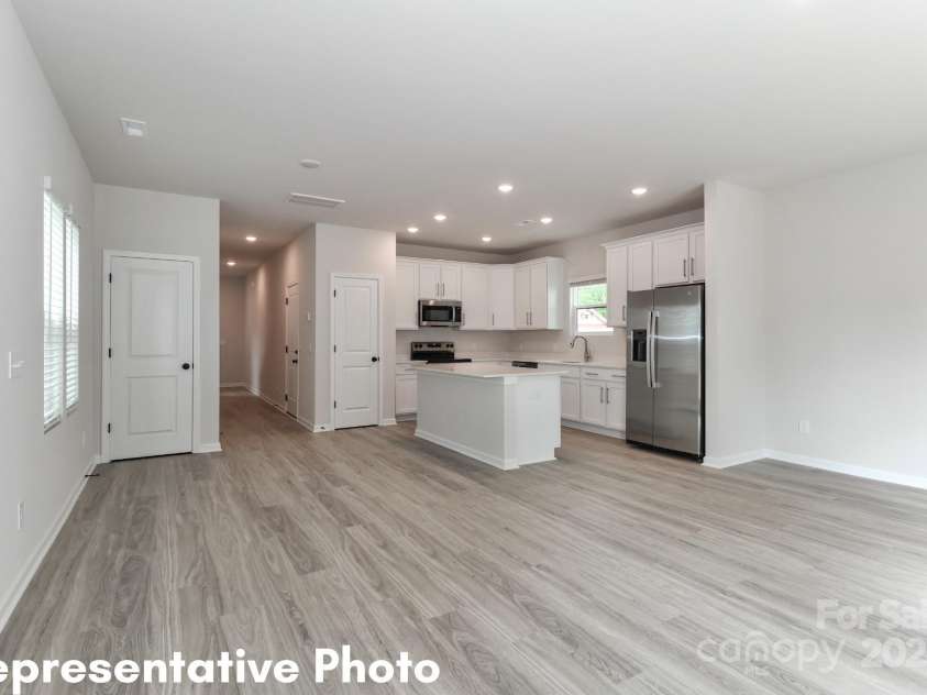 432 Mills Avenue, Mooresville, NC 28115.  MLS# CAR4293855, YatesRealty ID 3665. 