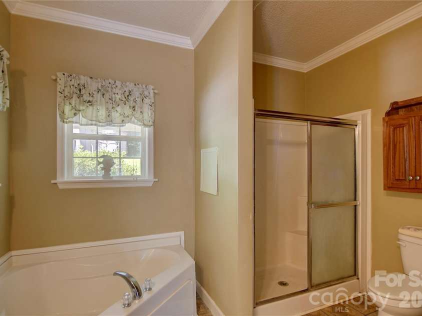 498 Broad Branch Road, Bakersville, NC 28705.  MLS# CAR4400220, YatesRealty ID 36650. 