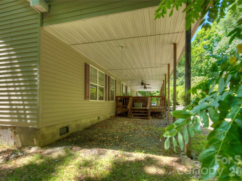498 Broad Branch Road, Bakersville, NC 28705.  MLS# CAR4400220, YatesRealty ID 36650. 