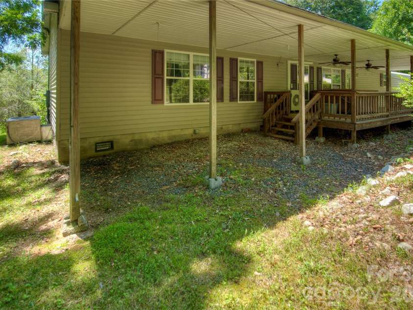 498 Broad Branch Road, Bakersville, NC 28705.  MLS# CAR4400220, YatesRealty ID 36650. 