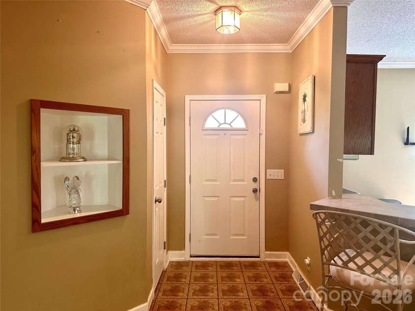 498 Broad Branch Road, Bakersville, NC 28705.  MLS# CAR4400220, YatesRealty ID 36650. 