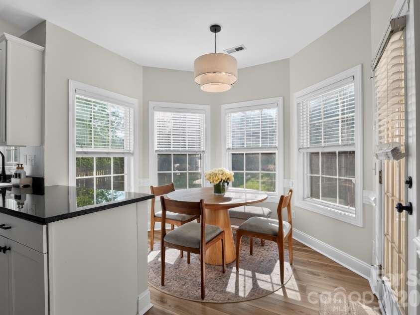10513 Orchid Hill Lane, Charlotte, NC 28277.  MLS# CAR4399176, YatesRealty ID 36651. 