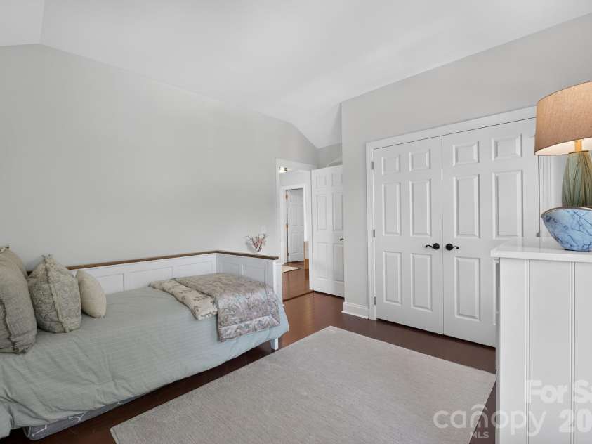 10513 Orchid Hill Lane, Charlotte, NC 28277.  MLS# CAR4399176, YatesRealty ID 36651. 