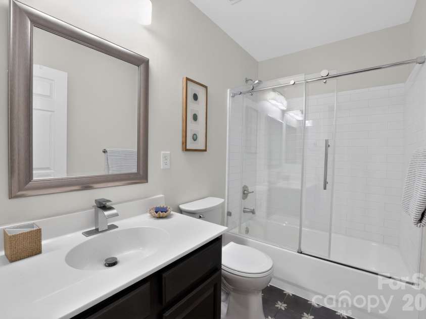 10513 Orchid Hill Lane, Charlotte, NC 28277.  MLS# CAR4399176, YatesRealty ID 36651. 