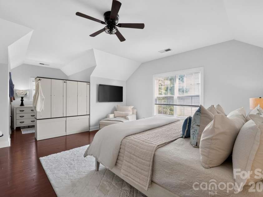 10513 Orchid Hill Lane, Charlotte, NC 28277.  MLS# CAR4399176, YatesRealty ID 36651. 
