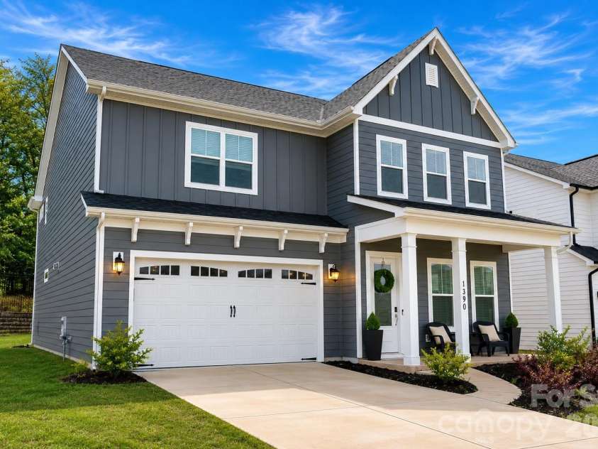 1390 Cedardale Lane, Denver, NC 28037.  MLS# CAR4394013, YatesRealty ID 36652. 