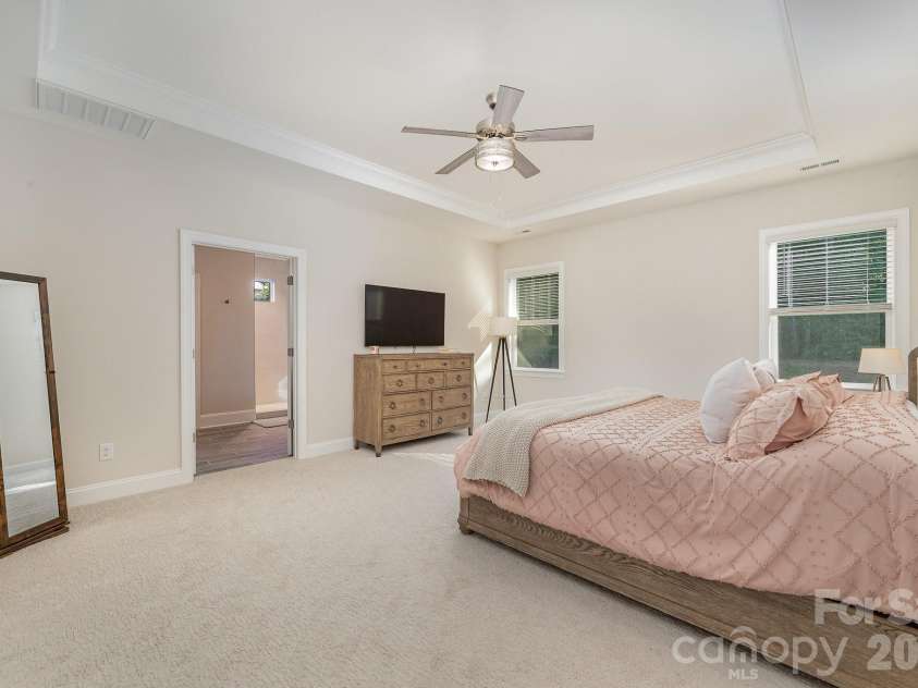 1390 Cedardale Lane, Denver, NC 28037.  MLS# CAR4394013, YatesRealty ID 36652. 