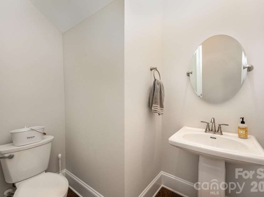 1390 Cedardale Lane, Denver, NC 28037.  MLS# CAR4394013, YatesRealty ID 36652. 