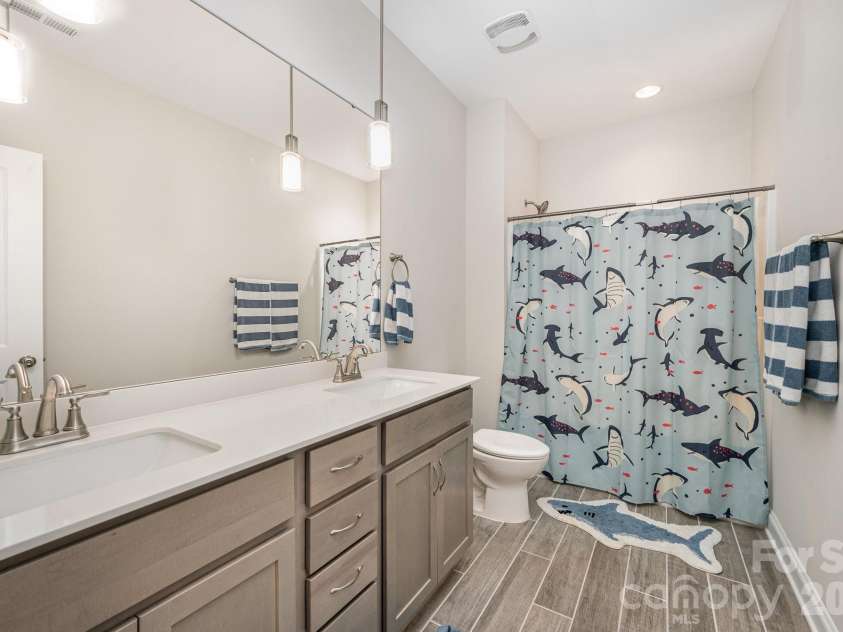 1390 Cedardale Lane, Denver, NC 28037.  MLS# CAR4394013, YatesRealty ID 36652. 