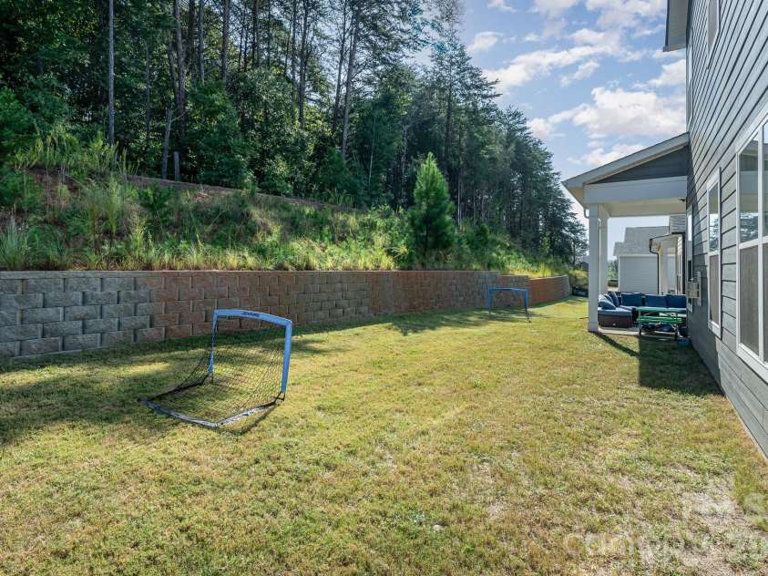 1390 Cedardale Lane, Denver, NC 28037.  MLS# CAR4394013, YatesRealty ID 36652. 