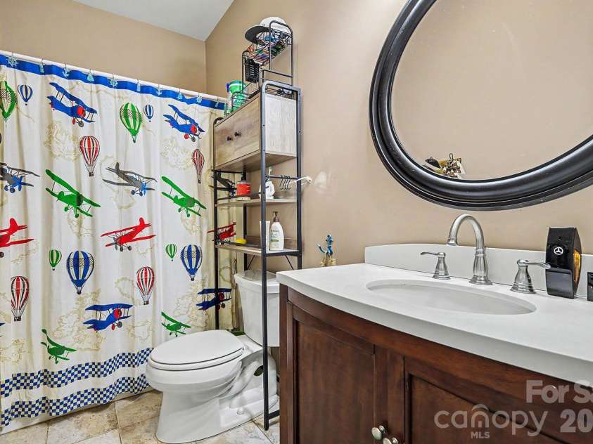 650 Elmhurst Drive, Fort Mill, SC 29715.  MLS# CAR4396878, YatesRealty ID 36653. 