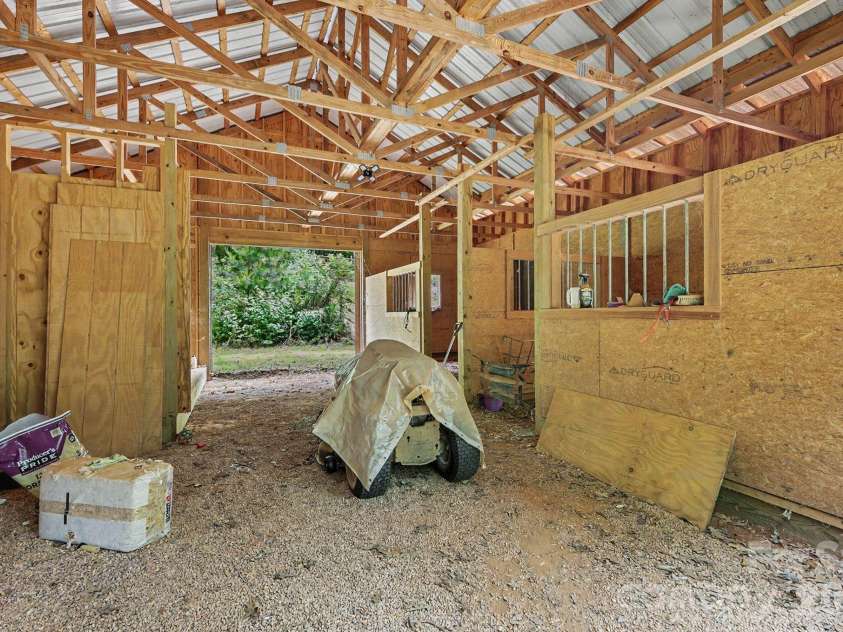 650 Elmhurst Drive, Fort Mill, SC 29715.  MLS# CAR4396878, YatesRealty ID 36653. 