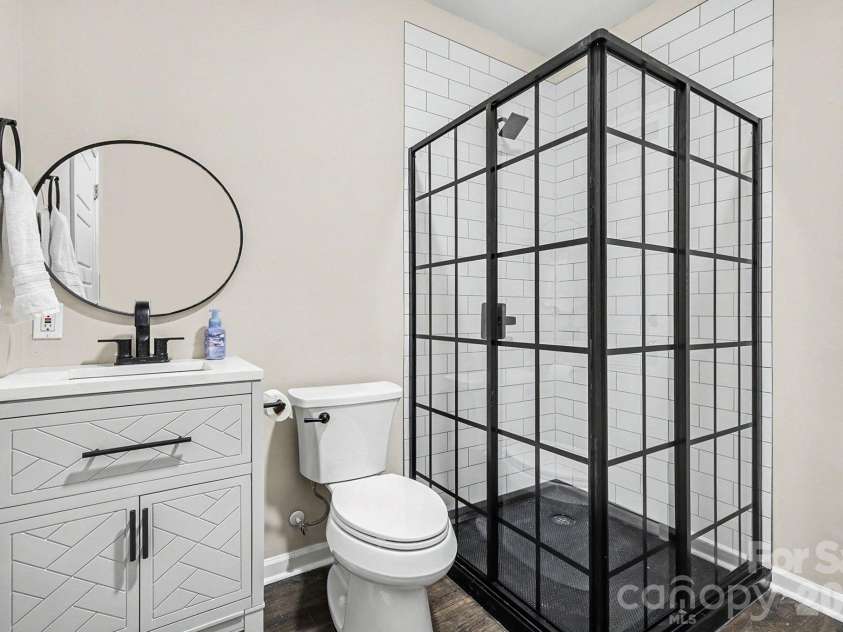 650 Elmhurst Drive, Fort Mill, SC 29715.  MLS# CAR4396878, YatesRealty ID 36653. NEW BASEMENT FULL BATH