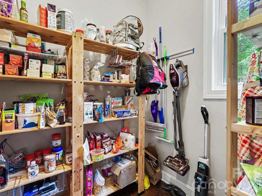 650 Elmhurst Drive, Fort Mill, SC 29715.  MLS# CAR4396878, YatesRealty ID 36653. PANTRY