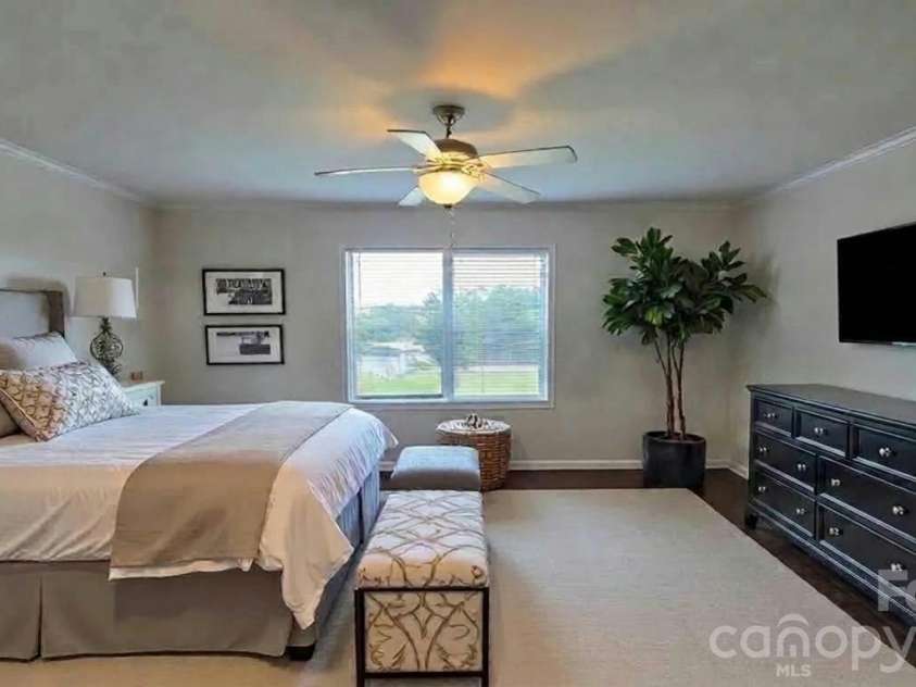 154 Back Acres Lane, Kannapolis, NC 28081.  MLS# CAR4402873, YatesRealty ID 36655. Staged