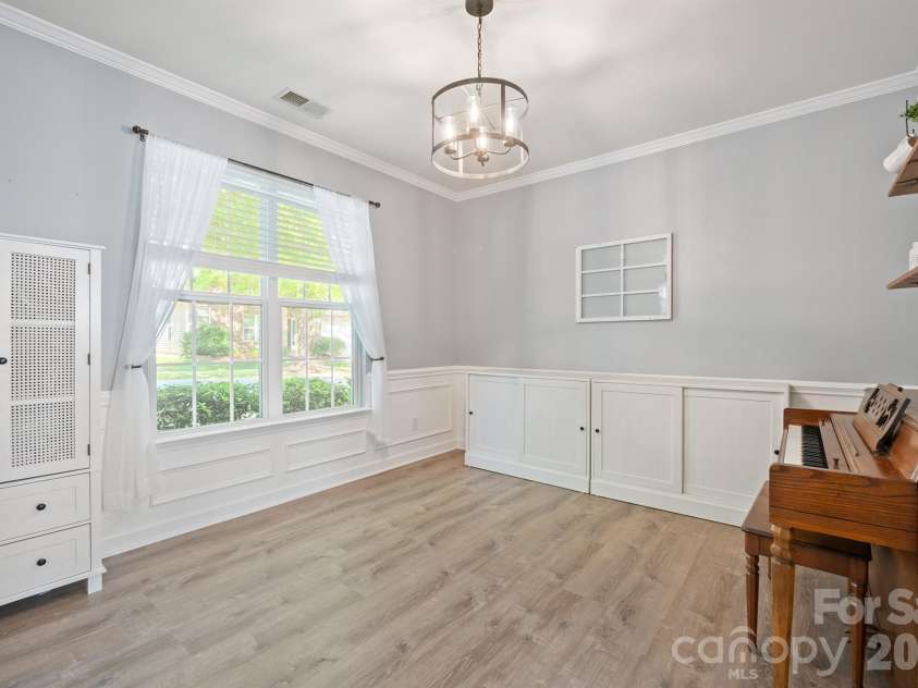 17120 Caldwell Track Drive, Huntersville, NC 28078.  MLS# CAR4402971, YatesRealty ID 36656. 