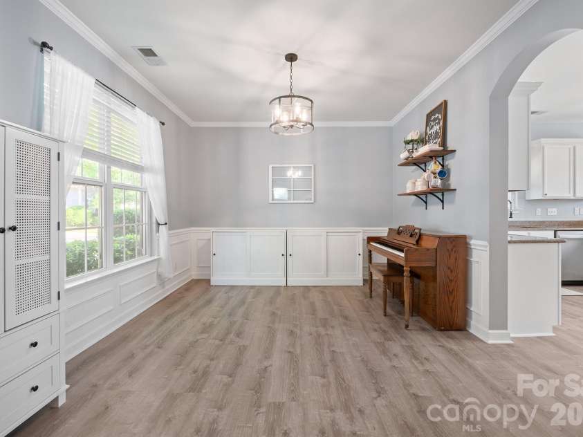 17120 Caldwell Track Drive, Huntersville, NC 28078.  MLS# CAR4402971, YatesRealty ID 36656. 