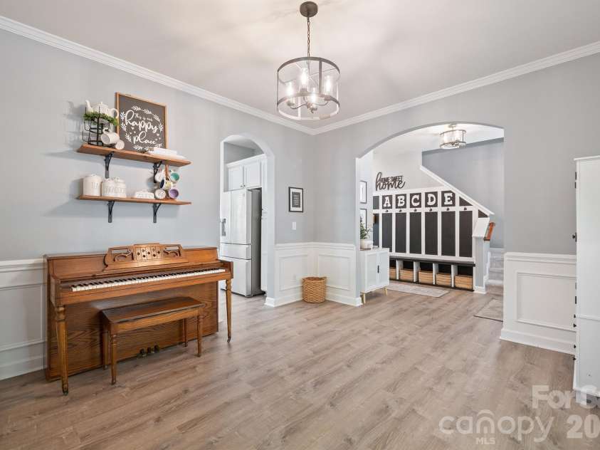 17120 Caldwell Track Drive, Huntersville, NC 28078.  MLS# CAR4402971, YatesRealty ID 36656. 