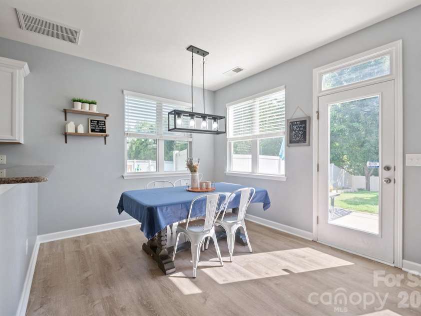 17120 Caldwell Track Drive, Huntersville, NC 28078.  MLS# CAR4402971, YatesRealty ID 36656. 
