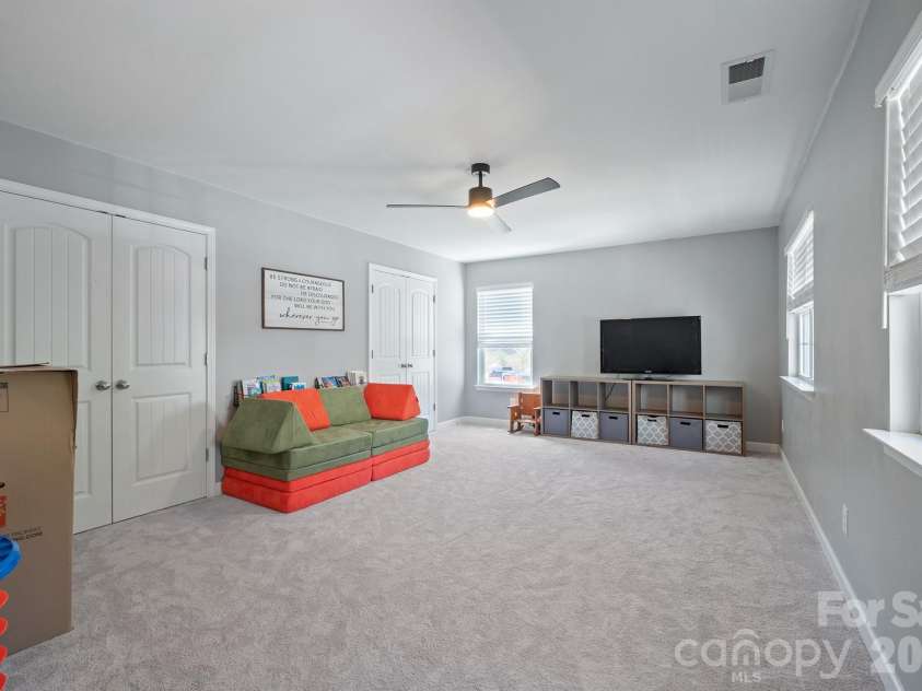 17120 Caldwell Track Drive, Huntersville, NC 28078.  MLS# CAR4402971, YatesRealty ID 36656. 