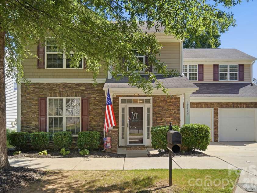 17120 Caldwell Track Drive, Huntersville, NC 28078.  MLS# CAR4421449, YatesRealty ID 36656. 