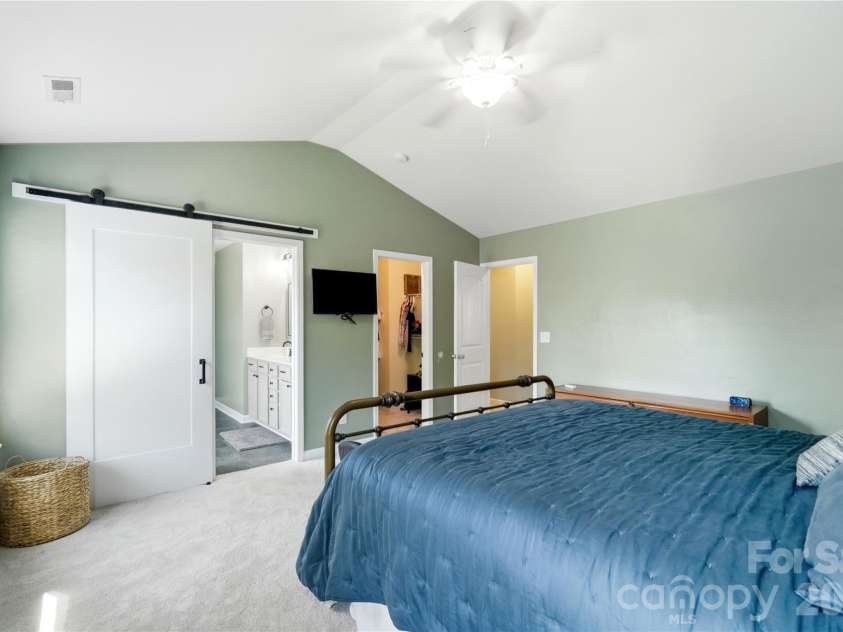 17120 Caldwell Track Drive, Huntersville, NC 28078.  MLS# CAR4421449, YatesRealty ID 36656. 