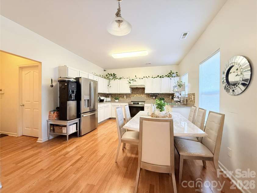 8703 Earthenware Drive, Charlotte, NC 28269.  MLS# CAR4402964, YatesRealty ID 36657. 
