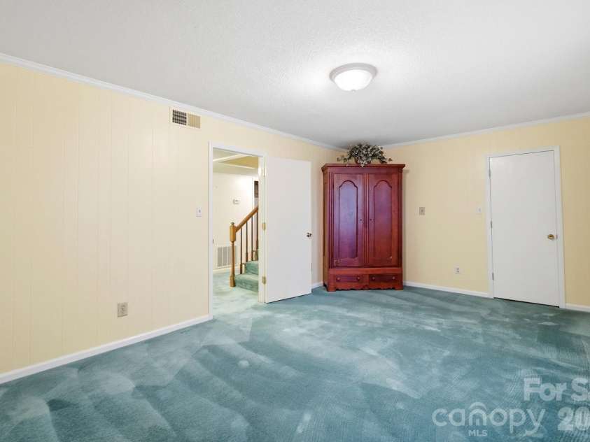 1507 Heatherloch Drive, Gastonia, NC 28054.  MLS# CAR4402680, YatesRealty ID 36658. Lower Level Bedroom