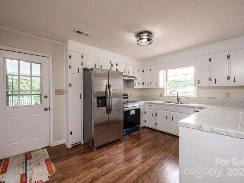 3398 Shamrock Heights, Hudson, NC 28638.  MLS# CAR4332297, YatesRealty ID 3666. 
