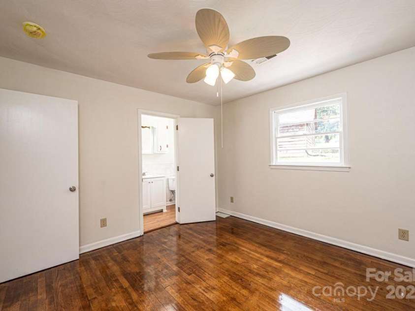 3398 Shamrock Heights, Hudson, NC 28638.  MLS# CAR4332297, YatesRealty ID 3666. 