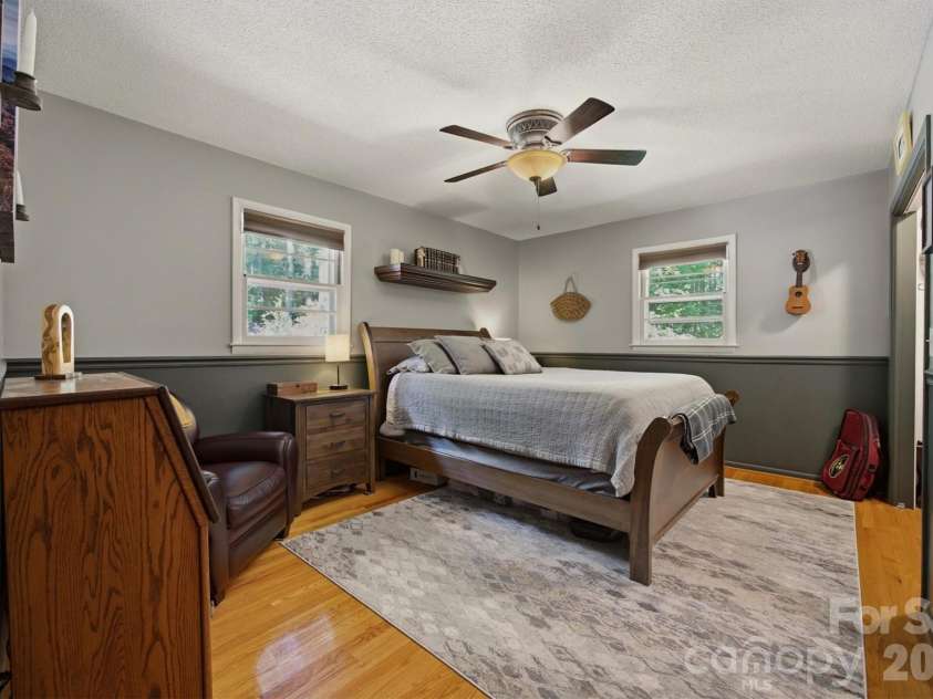 1125 Brockmore Drive, Lenoir, NC 28645.  MLS# CAR4384614, YatesRealty ID 36661. 