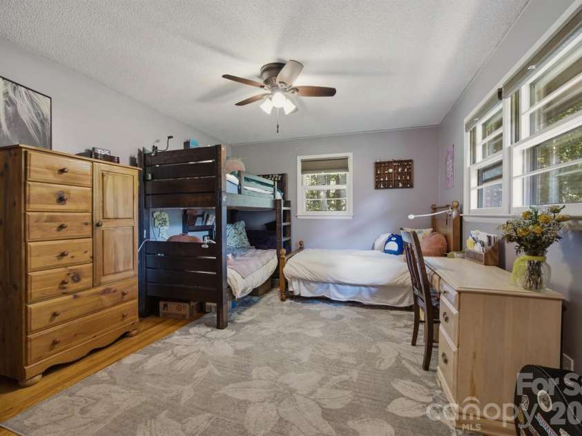 1125 Brockmore Drive, Lenoir, NC 28645.  MLS# CAR4384614, YatesRealty ID 36661. 