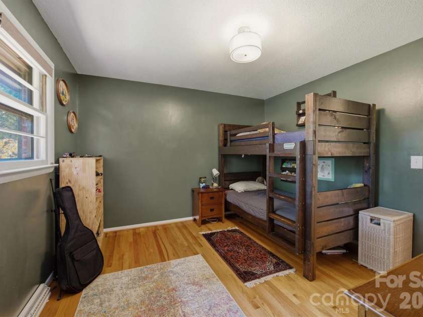 1125 Brockmore Drive, Lenoir, NC 28645.  MLS# CAR4384614, YatesRealty ID 36661. 
