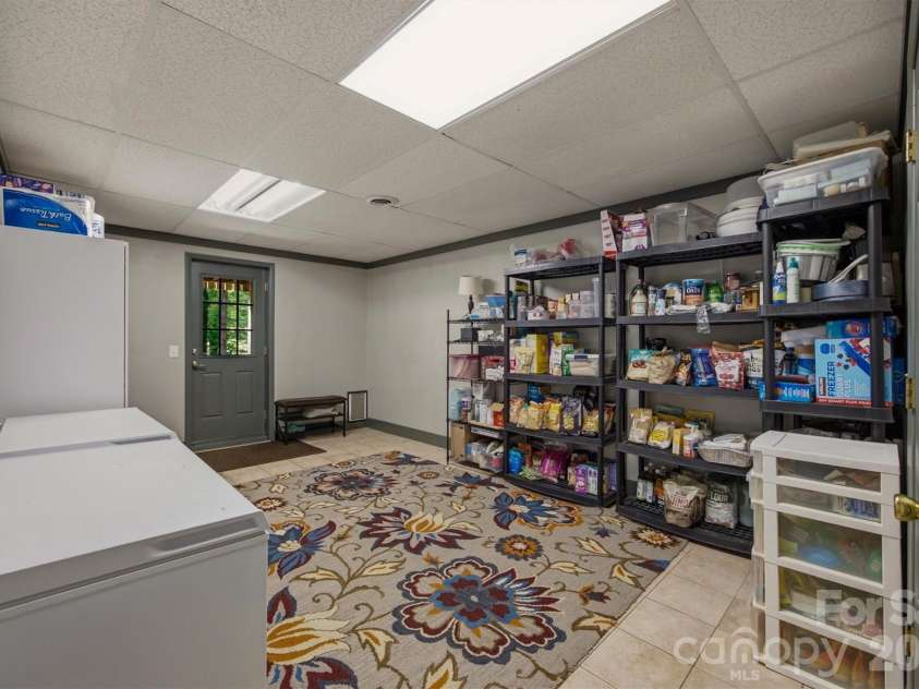 1125 Brockmore Drive, Lenoir, NC 28645.  MLS# CAR4384614, YatesRealty ID 36661. 