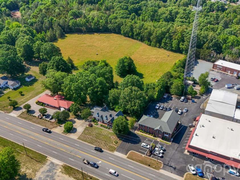 4255 NC Hwy 24/27 Highway, Midland, NC 28107.  MLS# CAR4403252, YatesRealty ID 36662. 