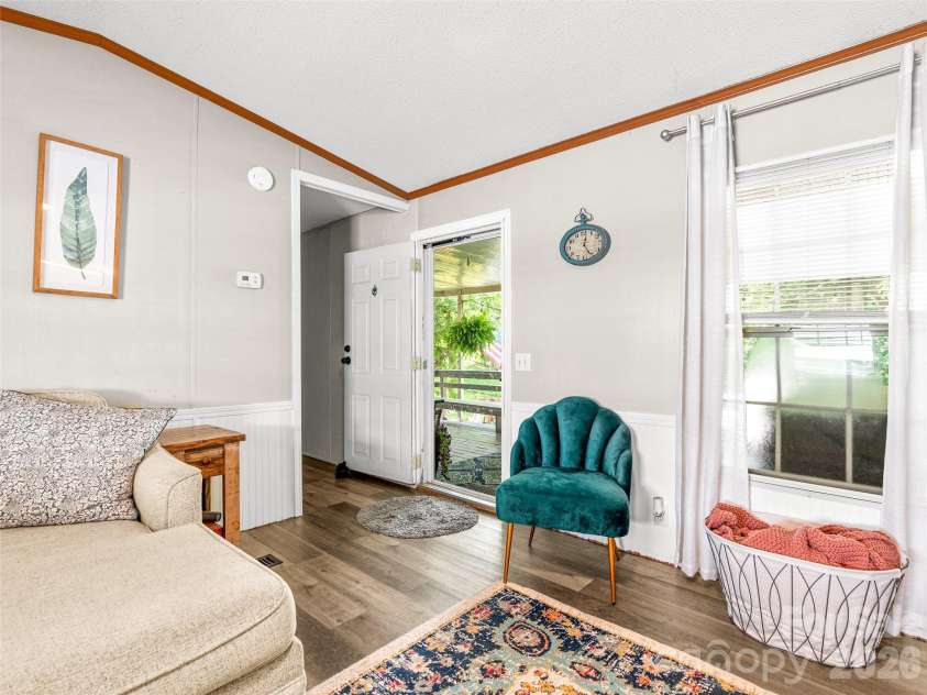474 Rose Hill Road, Asheville, NC 28803.  MLS# CAR4403642, YatesRealty ID 36665. 