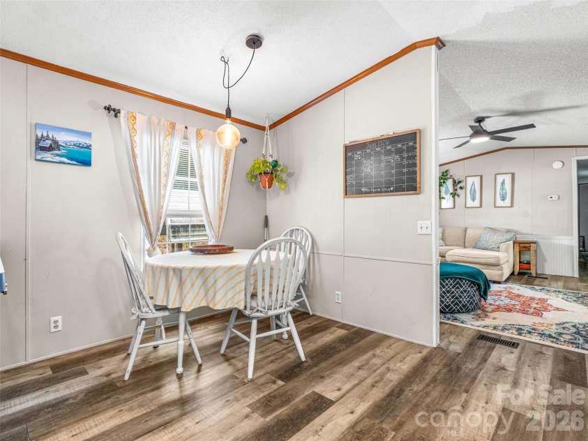 474 Rose Hill Road, Asheville, NC 28803.  MLS# CAR4403642, YatesRealty ID 36665. 