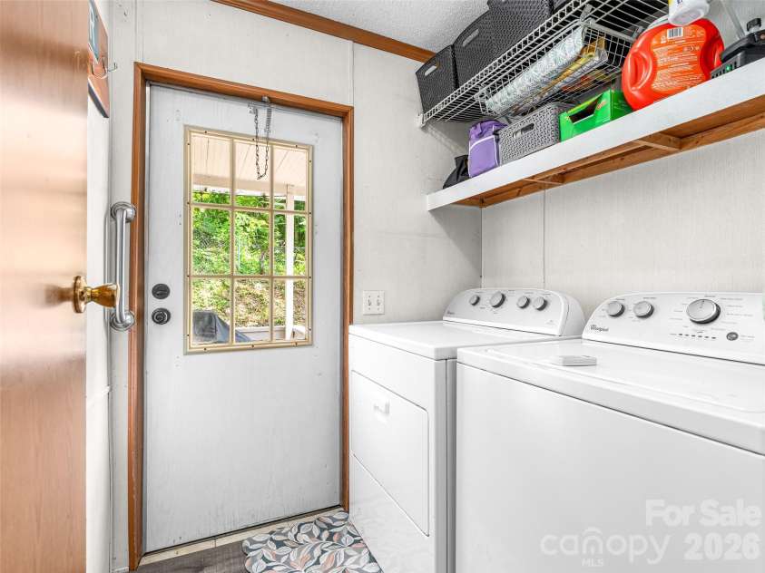 474 Rose Hill Road, Asheville, NC 28803.  MLS# CAR4403642, YatesRealty ID 36665. 