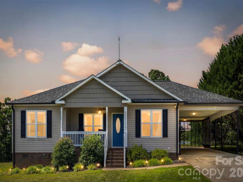 5115 Tonys Way, Vale, NC 28168.  MLS# CAR4403392, YatesRealty ID 36666. 