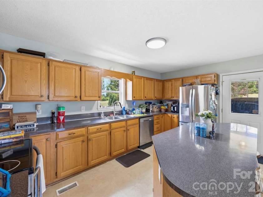 5115 Tonys Way, Vale, NC 28168.  MLS# CAR4403392, YatesRealty ID 36666. 
