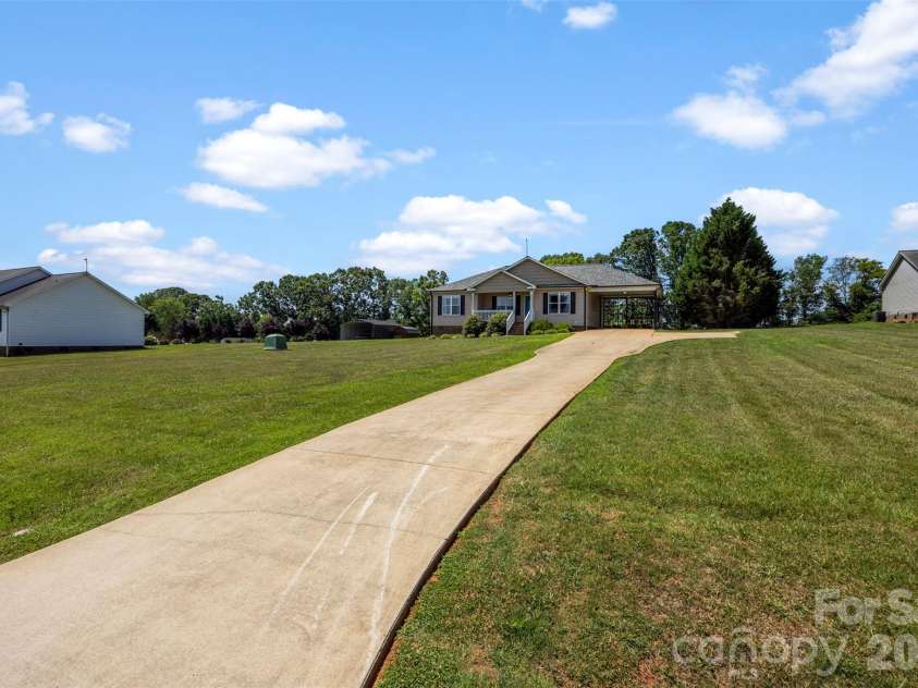 5115 Tonys Way, Vale, NC 28168.  MLS# CAR4403392, YatesRealty ID 36666. 