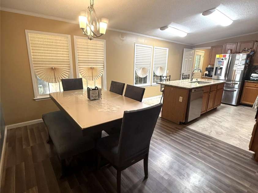 4014 Eutaw Drive, Waxhaw, NC 28173.  MLS# CAR4403095, YatesRealty ID 36667. Dining Area Kitchen view