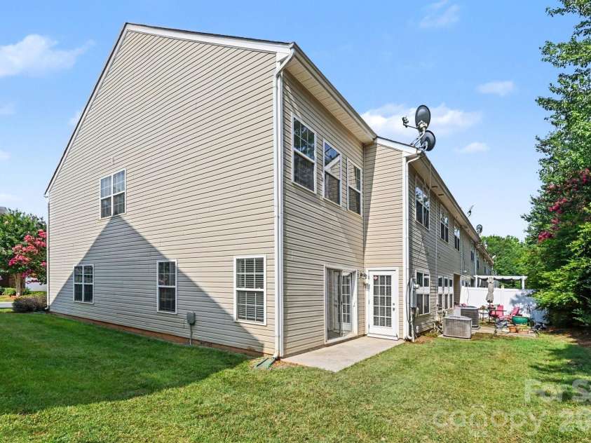 2166 Shady Pond Drive, Clover, SC 29710.  MLS# CAR4399575, YatesRealty ID 36668. 