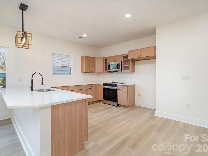 1209-2 Patterson Street, Shelby, NC 28152.  MLS# CAR4325490, YatesRealty ID 3667. 