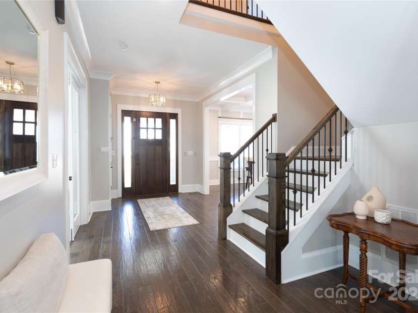 2526 Fort Street, Charlotte, NC 28205.  MLS# CAR4223652, YatesRealty ID 3667. 